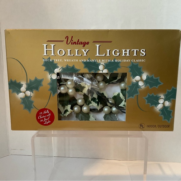 Restoration Hardware Vintage Cream and Green Holiday String Lights New Old Stock - Picture 1 of 9